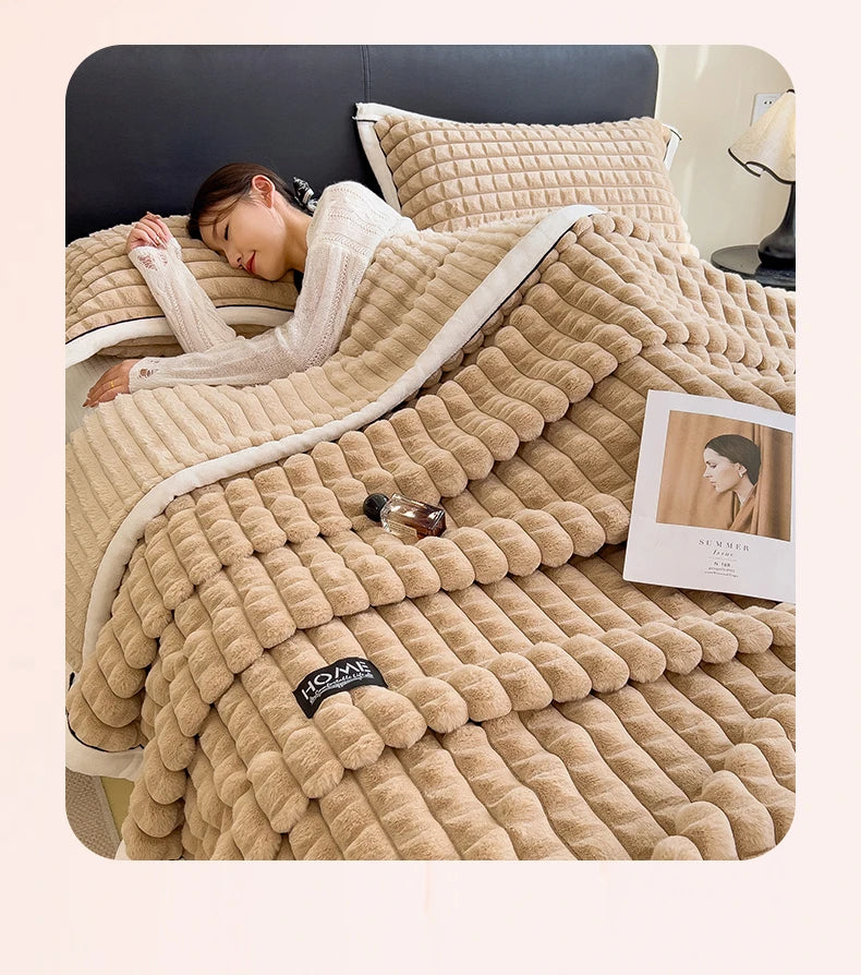 Luxury Faux Rabbit Fur Throw Blanket – Double Layer Ultra Soft & Fluffy Bed Blanket