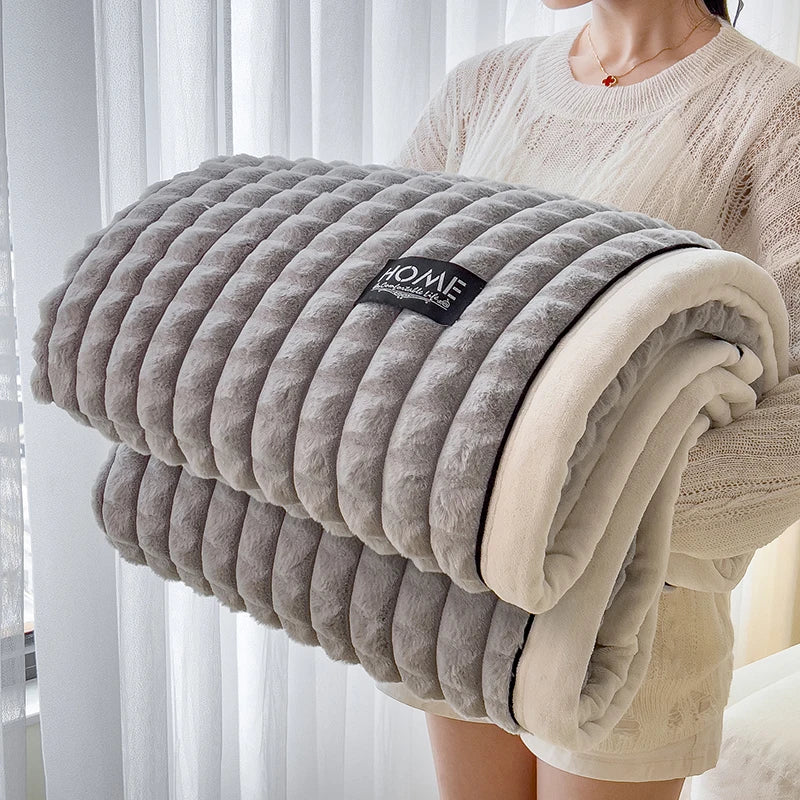 Luxury Faux Rabbit Fur Throw Blanket – Double Layer Ultra Soft & Fluffy Bed Blanket
