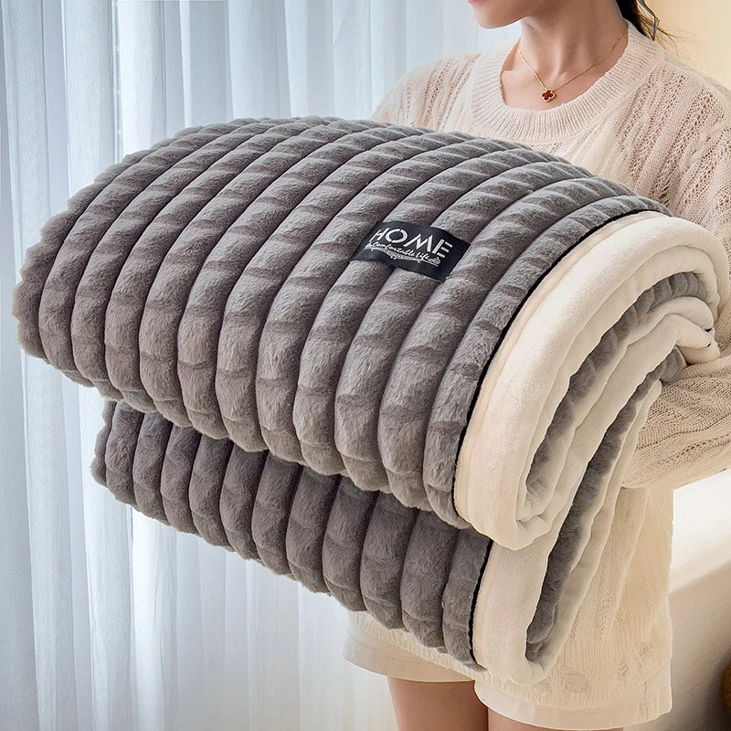 Luxury Faux Rabbit Fur Throw Blanket – Double Layer Ultra Soft & Fluffy Bed Blanket